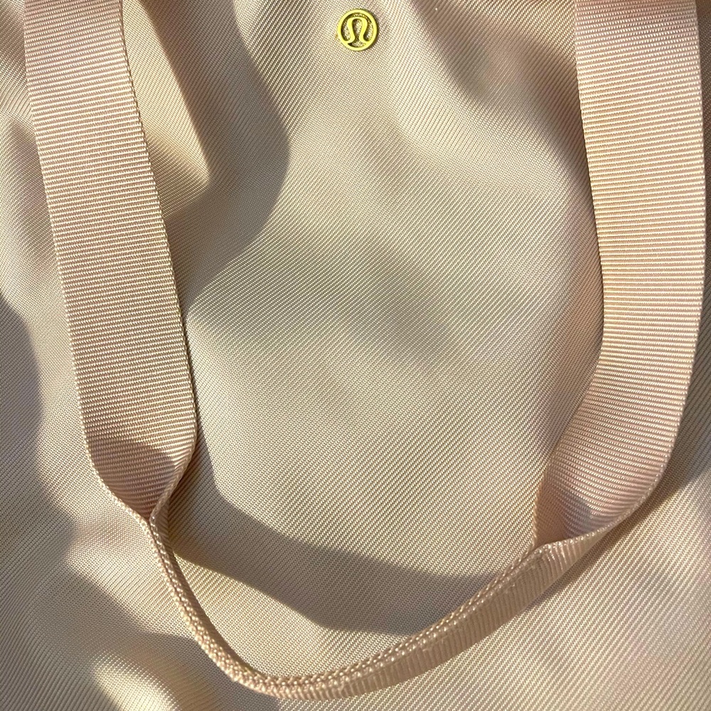 Lululemon tote/gym bag